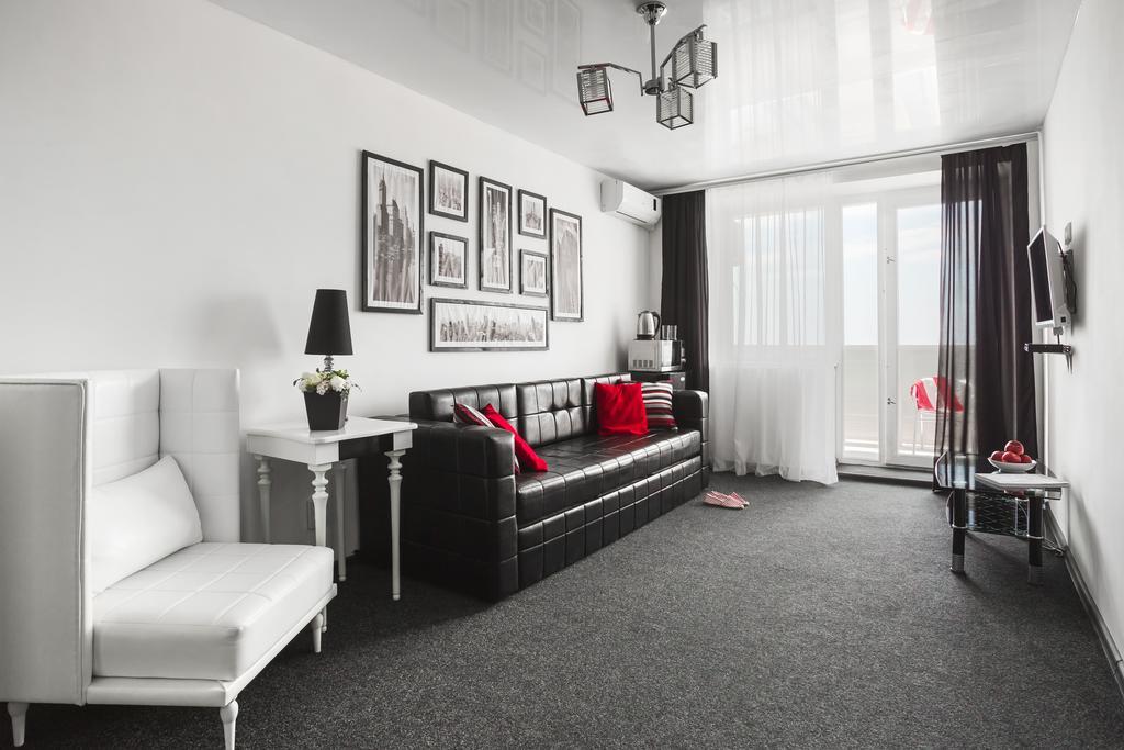 Hotel White House Brg Koblevo Luaran gambar